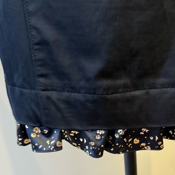 Guess Cocktail Mini Dress Black Sweetheart Neckline Gold Trim on Bodice and Hem - Picture 10 of 15